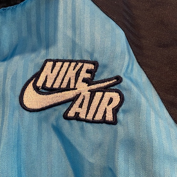 Kids Nike Air Windbreaker Jacket - Picture 2 of 5